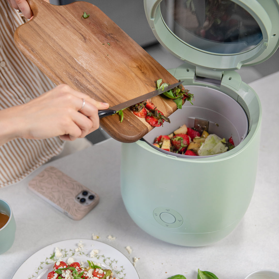 Odor-Free Food Waste Composter—Fast, Clean, and Eco-Friendly