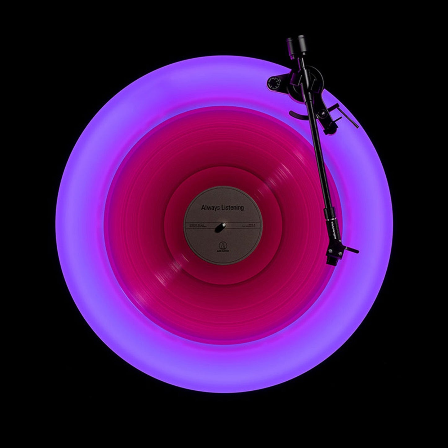 Floating Sound: Levitating Turntable with Integrated Speakers